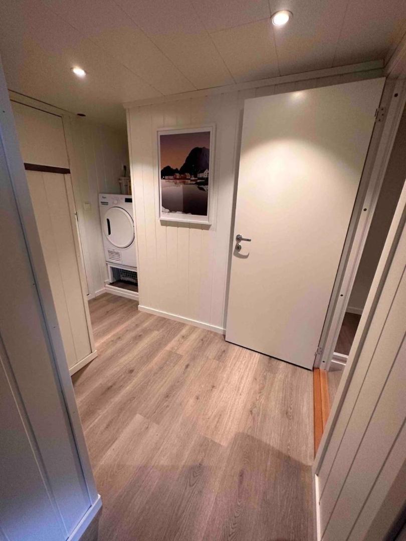 Kb Basement Apartment Sørvågen Exterior foto