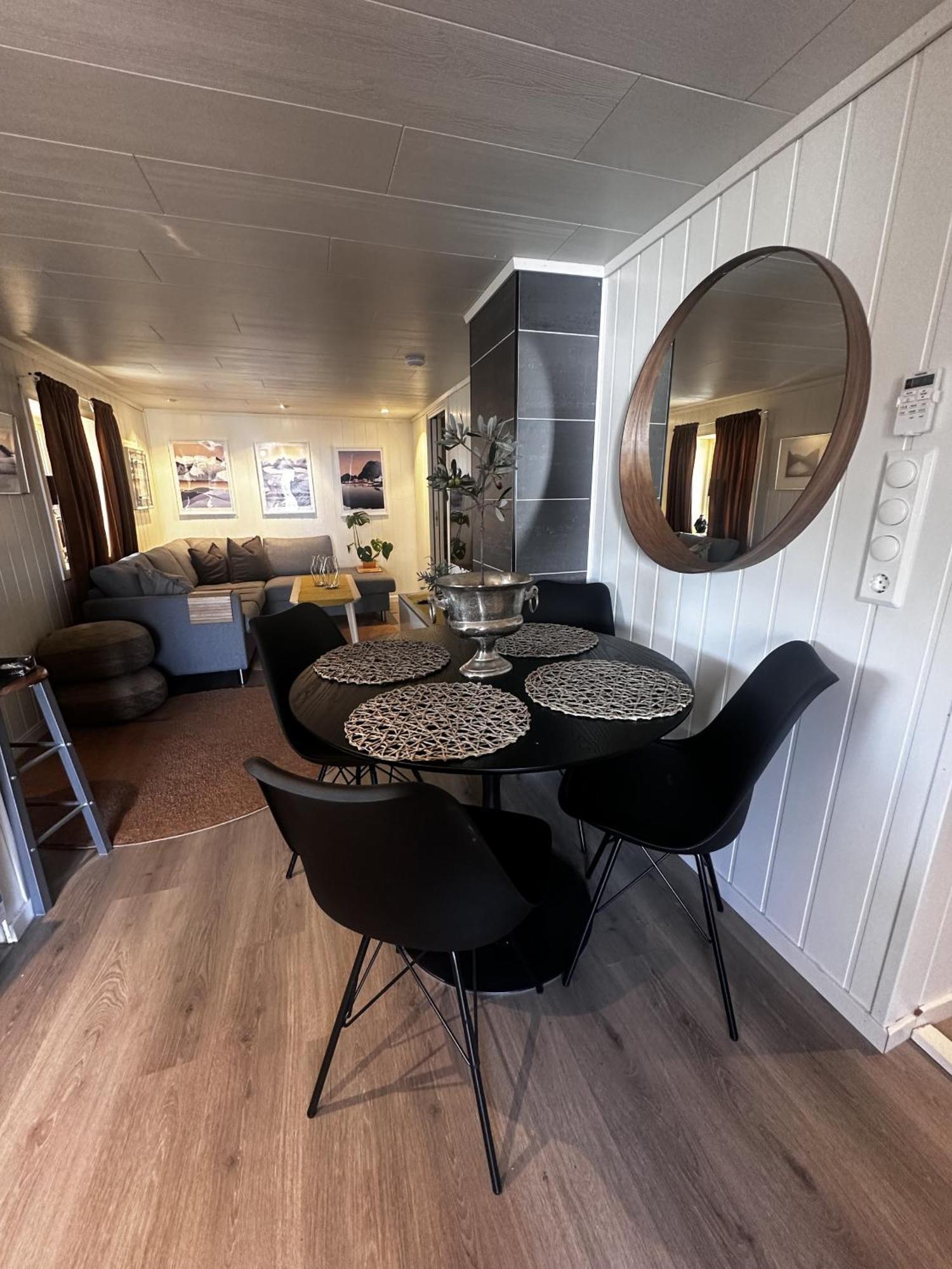 Kb Basement Apartment Sørvågen Exterior foto